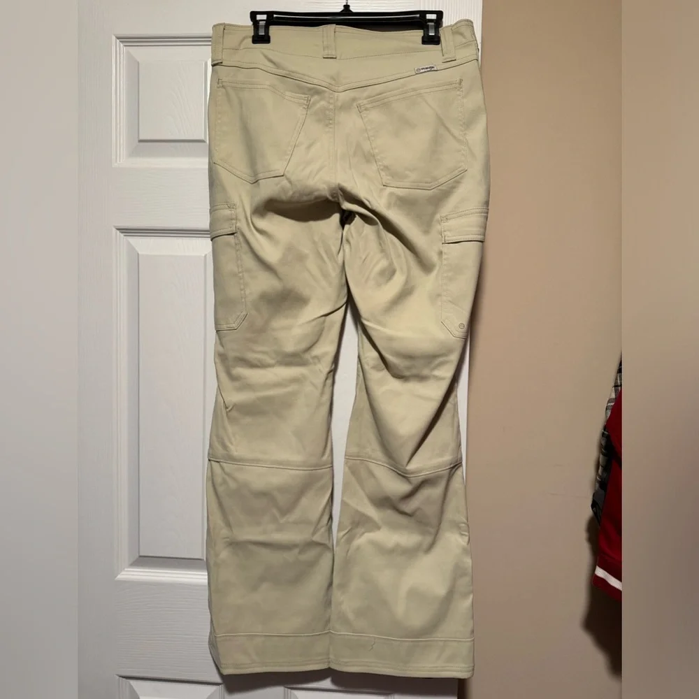 NWT ATG by Wrangler Cargo Pant size 12 - Picture 5 of 7